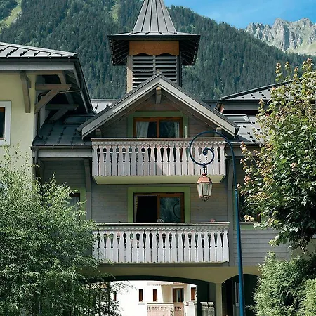Aparthotel Pierre & Premium La Ginabelle 4*