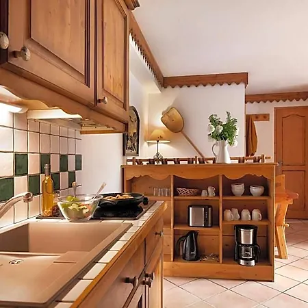 Pierre & Premium La Ginabelle Aparthotel 4*